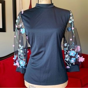 Beautiful Black Blouse w/ Sheer Floral Sleeves!!